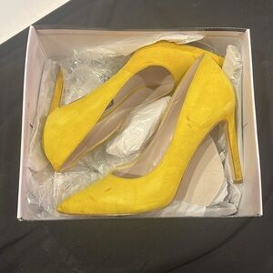 Nine West White Gift Box